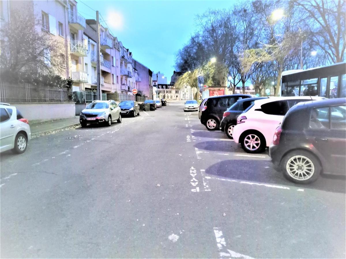 מלון Appartement Proche Centre Ville, Gare Et Autoroute מראה חיצוני תמונה