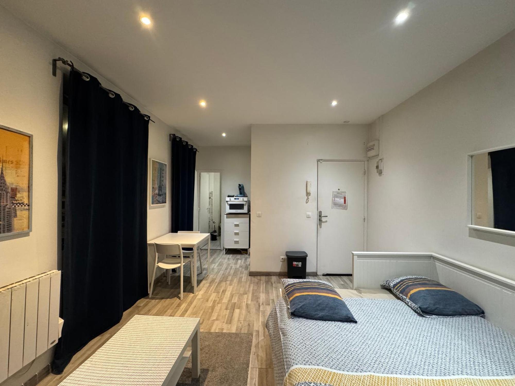 מלון Appartement Proche Centre Ville, Gare Et Autoroute מראה חיצוני תמונה